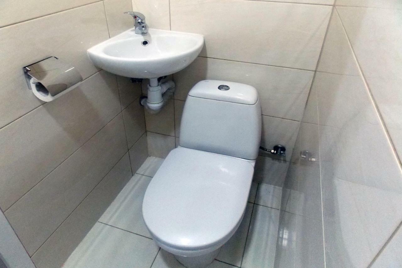 Compact Studio In The City Center Appartement Lviv Buitenkant foto